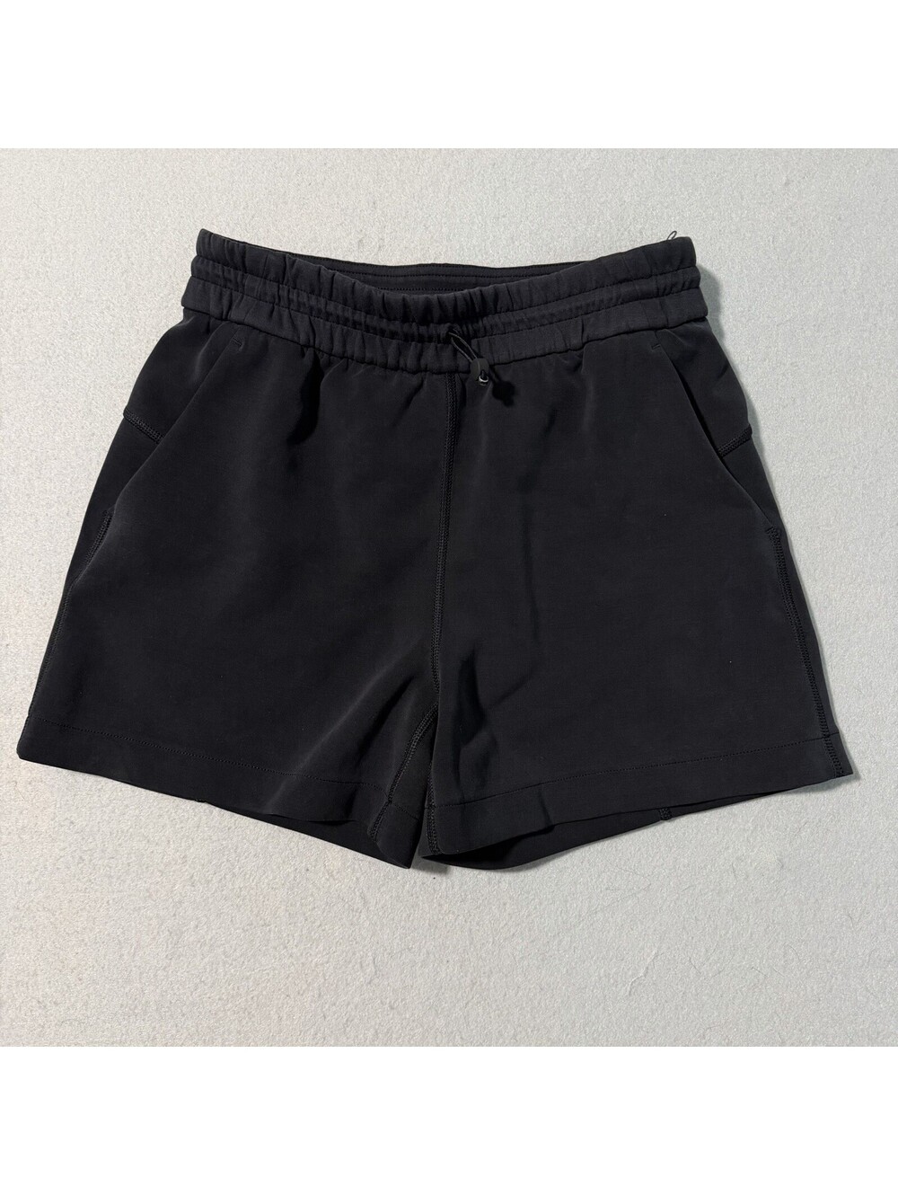 Lululemon Softstreme High-Rise Short 4" Black Athletic Shorts Size 4